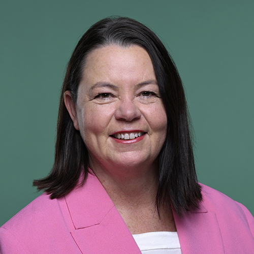 Madeleine King image